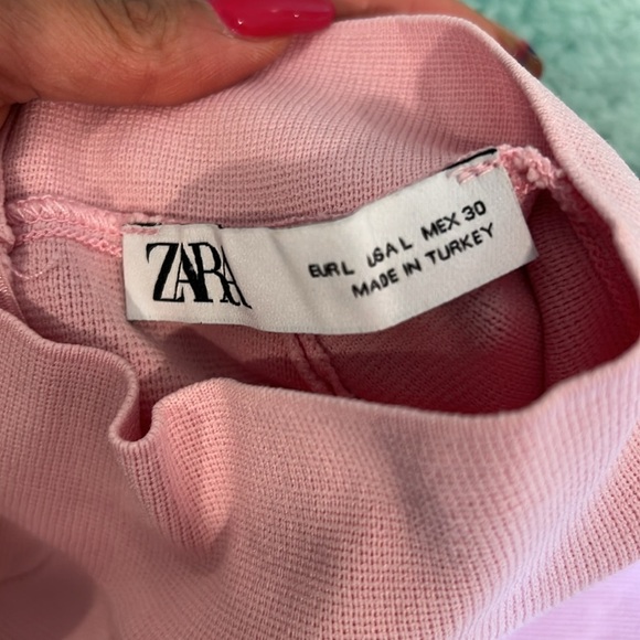 🔥Zara Pink Fitted Ribbed T-Shirt with Mandarin Collar🔥 - Picture 5 of 6